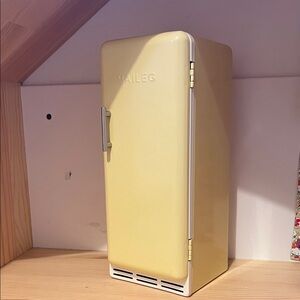 Maileg Yellow miniature fridge